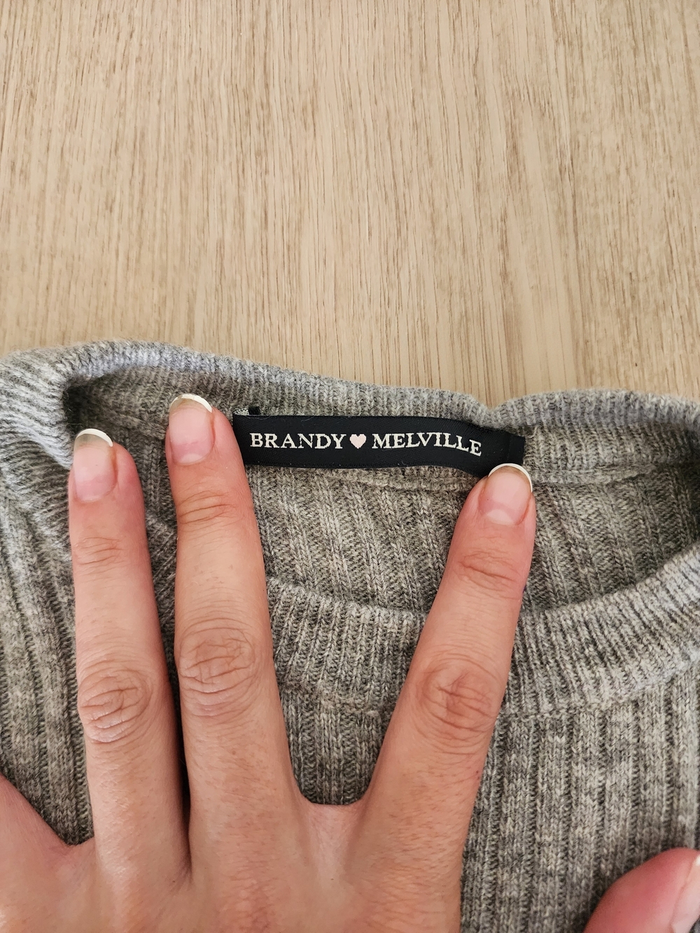 Brandy Melville Light Gray Ribbed Crew Sweater